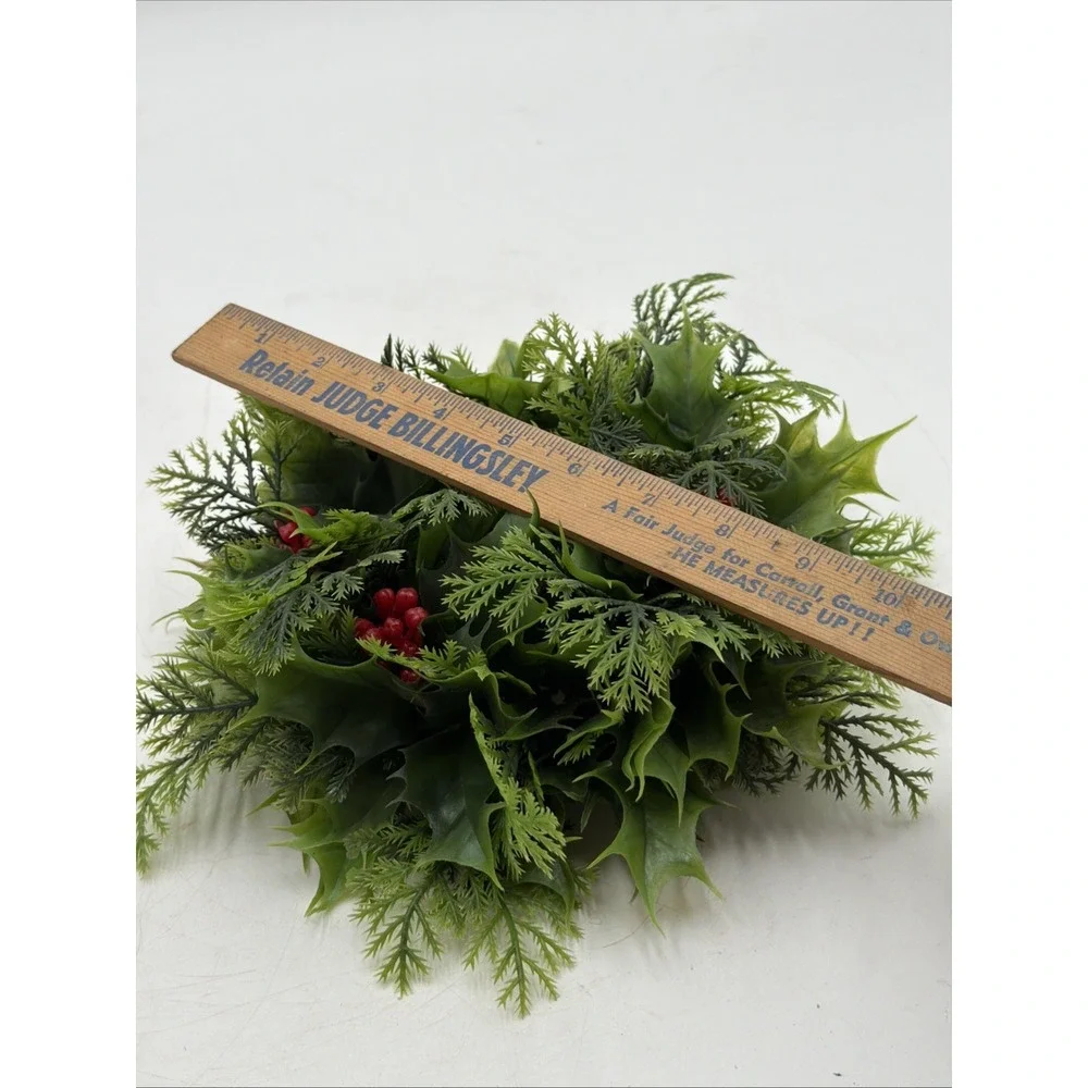 Vintage MCM Holly & Berries Plastic Christmas Pillar Candle Ring Wreath 10